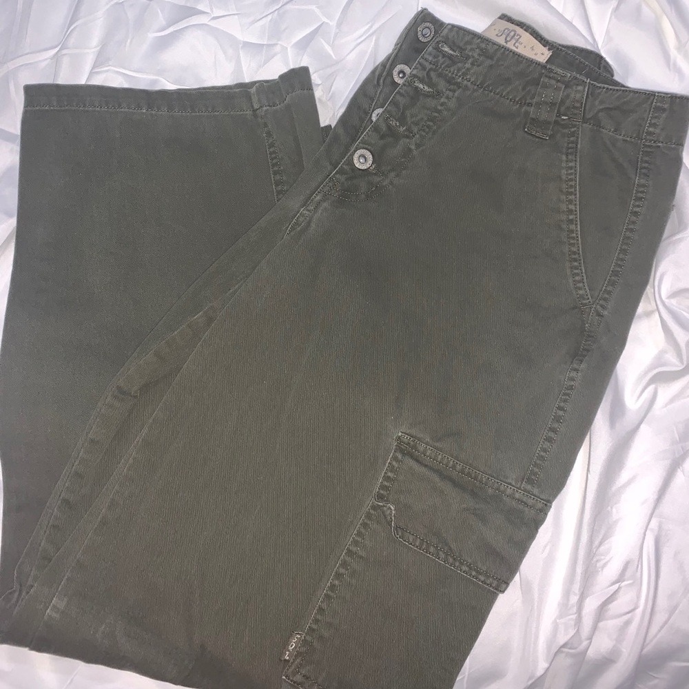 Vintage army green cargo pants